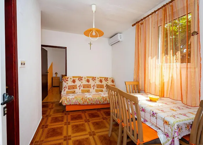 Apartamento Gorgeous In With Wifi