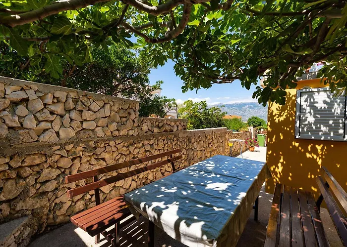 Apartamento Gorgeous In With Wifi Ražanac