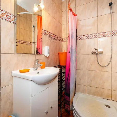 Appartamento Gorgeous In With Wifi *